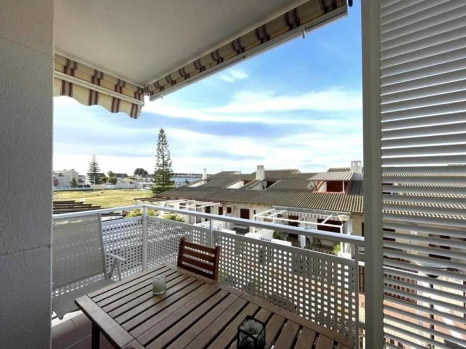 Apartamento Junto Al Mar Con Wifi Y Piscina Sagunto Exterior photo