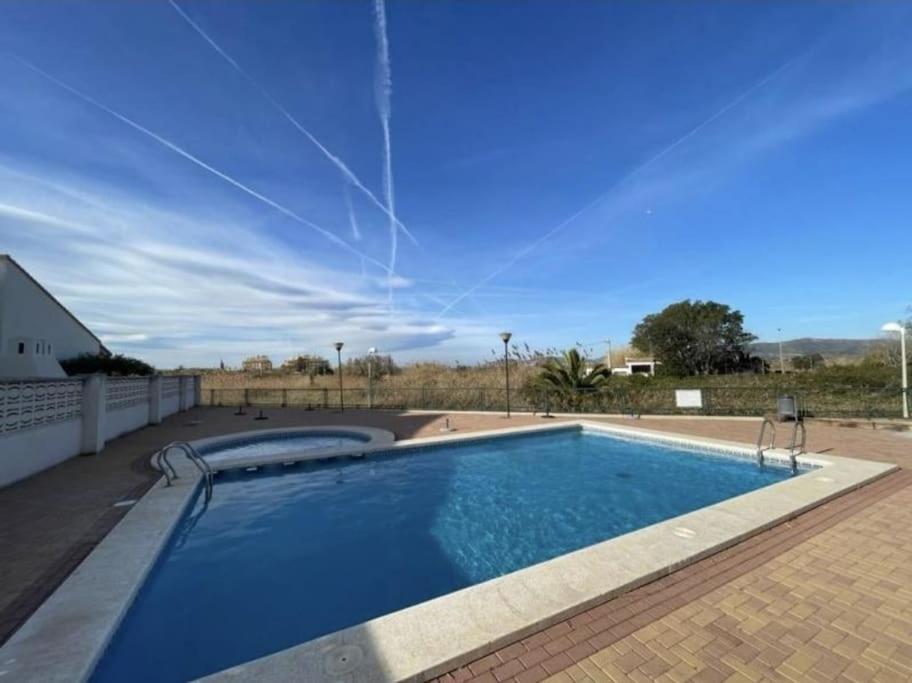 Apartamento Junto Al Mar Con Wifi Y Piscina Sagunto Exterior photo